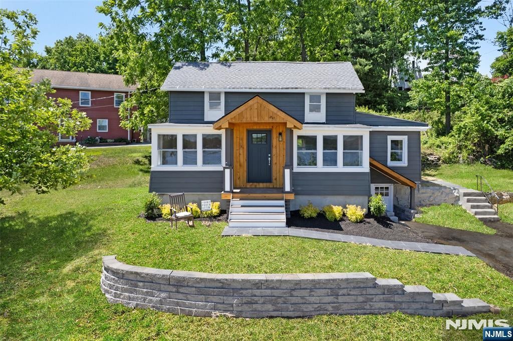 72 Koclas Drive