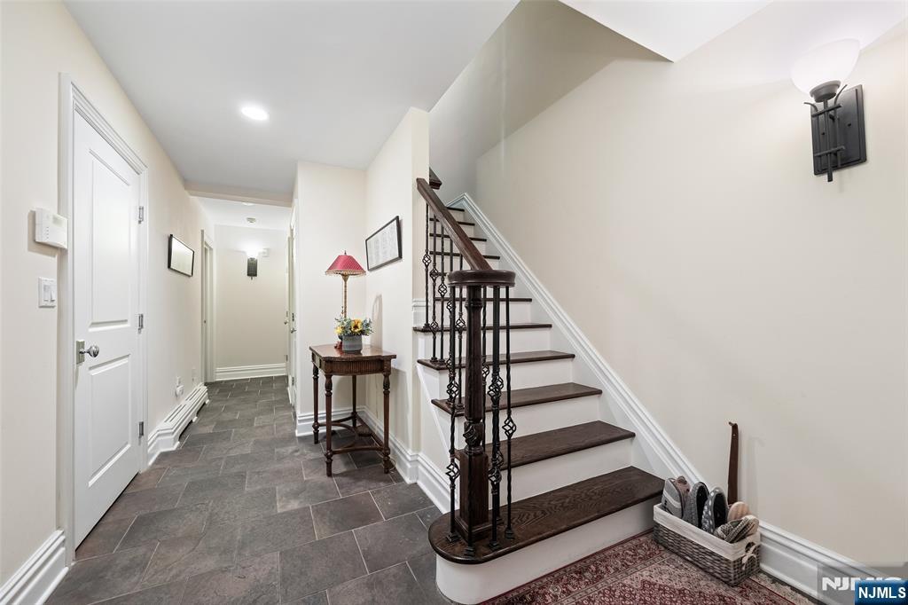 1602 Center Avenue B