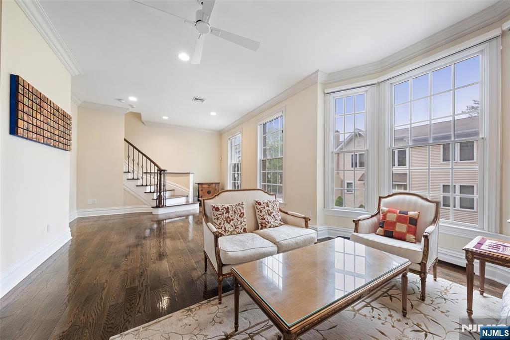 1602 Center Avenue B