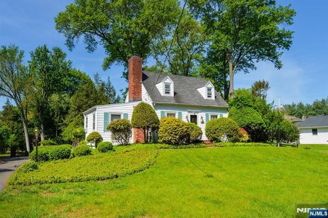 151 Godwin Wyckoff NJ 07481