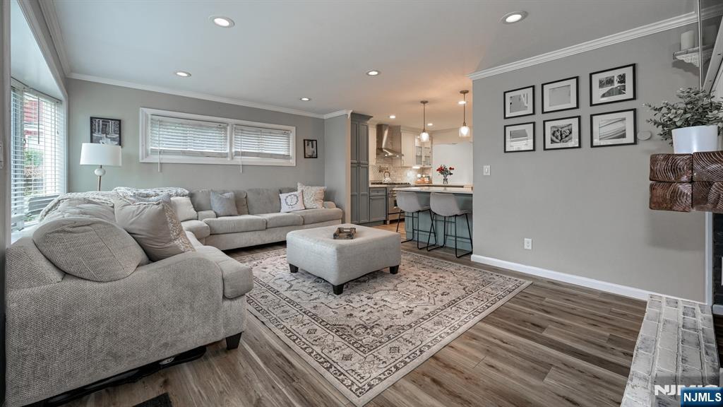 26 Parker Avenue