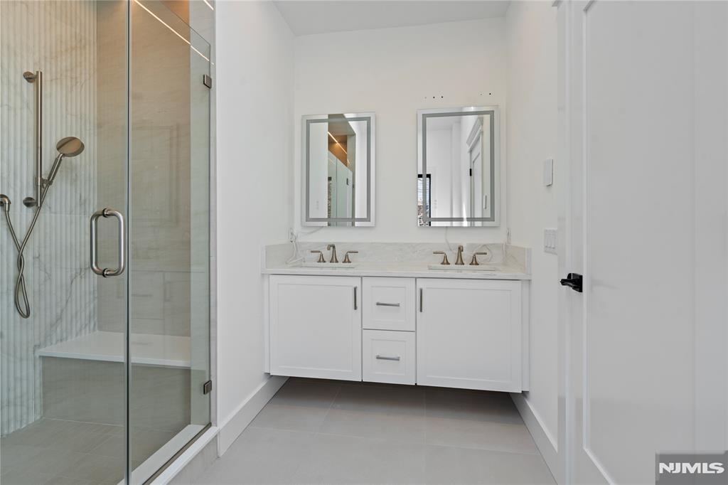 460 Greenmount Avenue