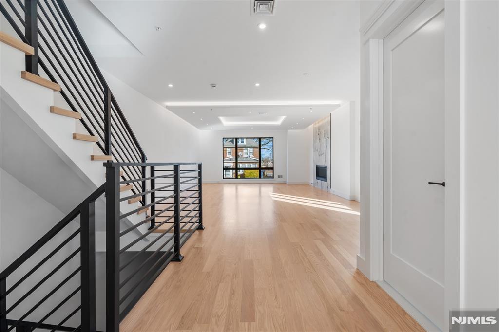 460 Greenmount Avenue