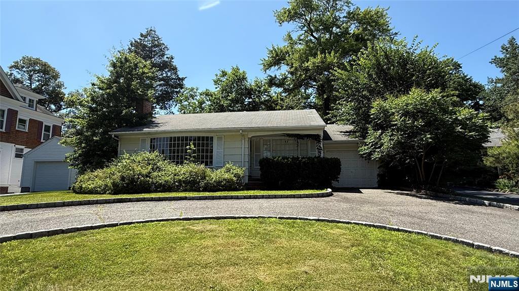 208 Maple Avenue