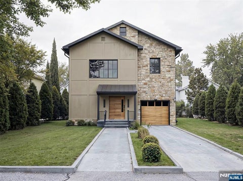 Photo of 64 Eagle Avenue, New Milford, NJ 07646 (MLS # 26032412)