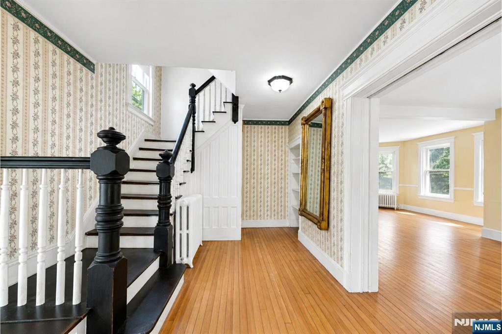 76 Magnolia Avenue