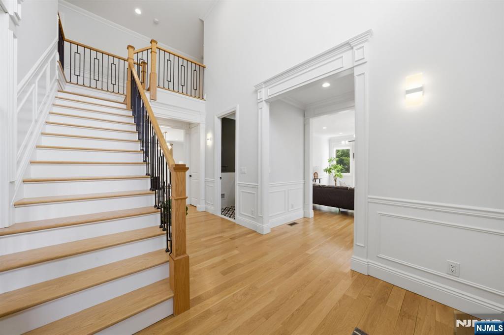 34 Dubois Avenue