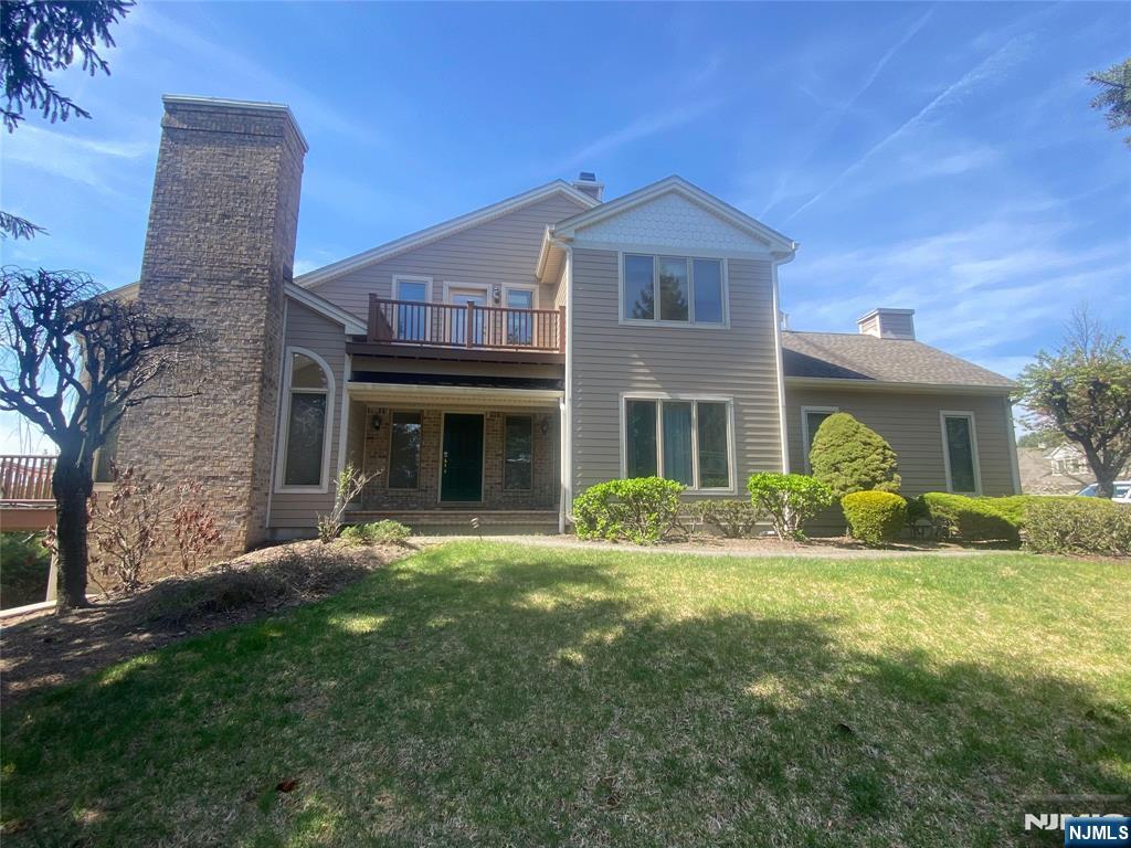 Rental Property at 86 Wedgewood Dr 86, Montville Twp, New Jersey - Bedrooms: 3 
Bathrooms: 4 
Rooms: 12  - $5,500 MO.