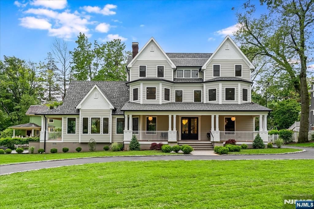 Photo of 180 Union Street, Montclair, NJ 07042 (MLS # 25031423)