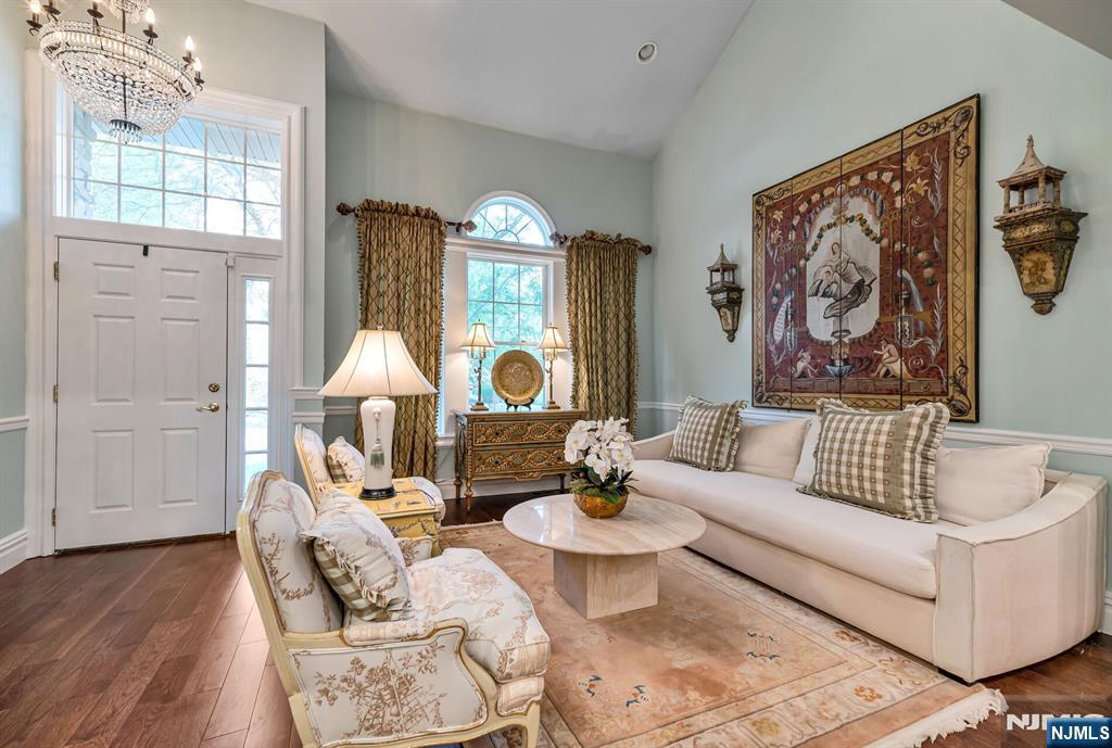 4 Alpine Drive