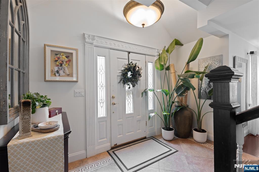 338 Van Dien Avenue
