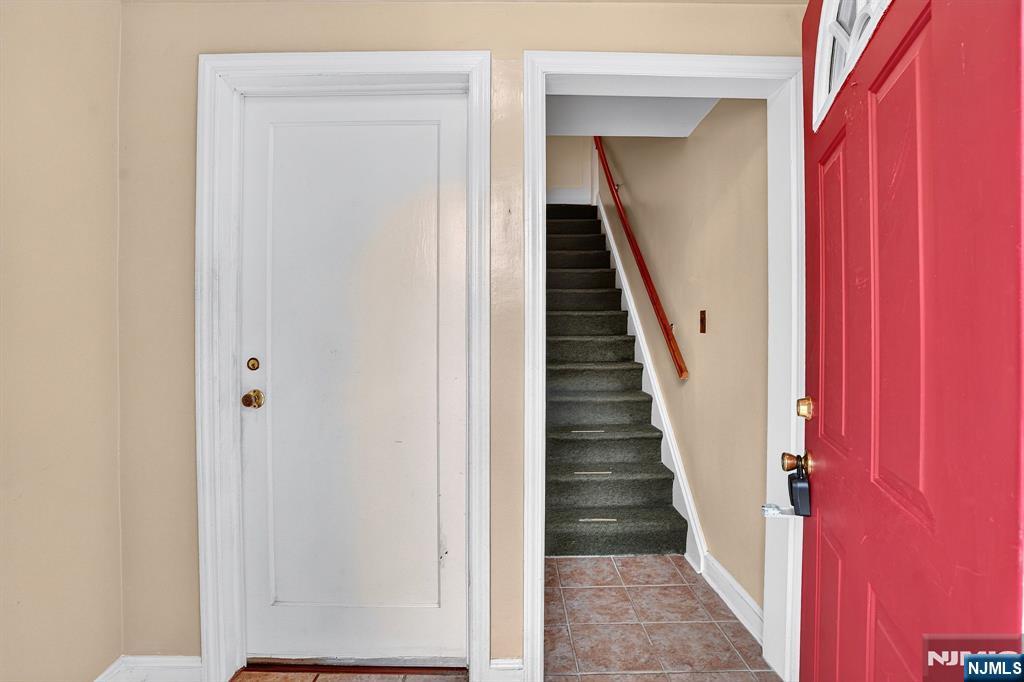5-7 Bond Place