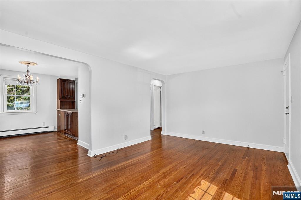 5-7 Bond Place