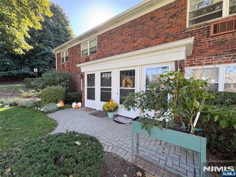 Photo of 118 Regency Park #118, Ramsey, NJ 07446 (MLS # 26038520)