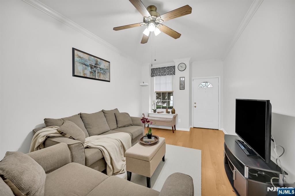 111 Cambridge Drive 1056
