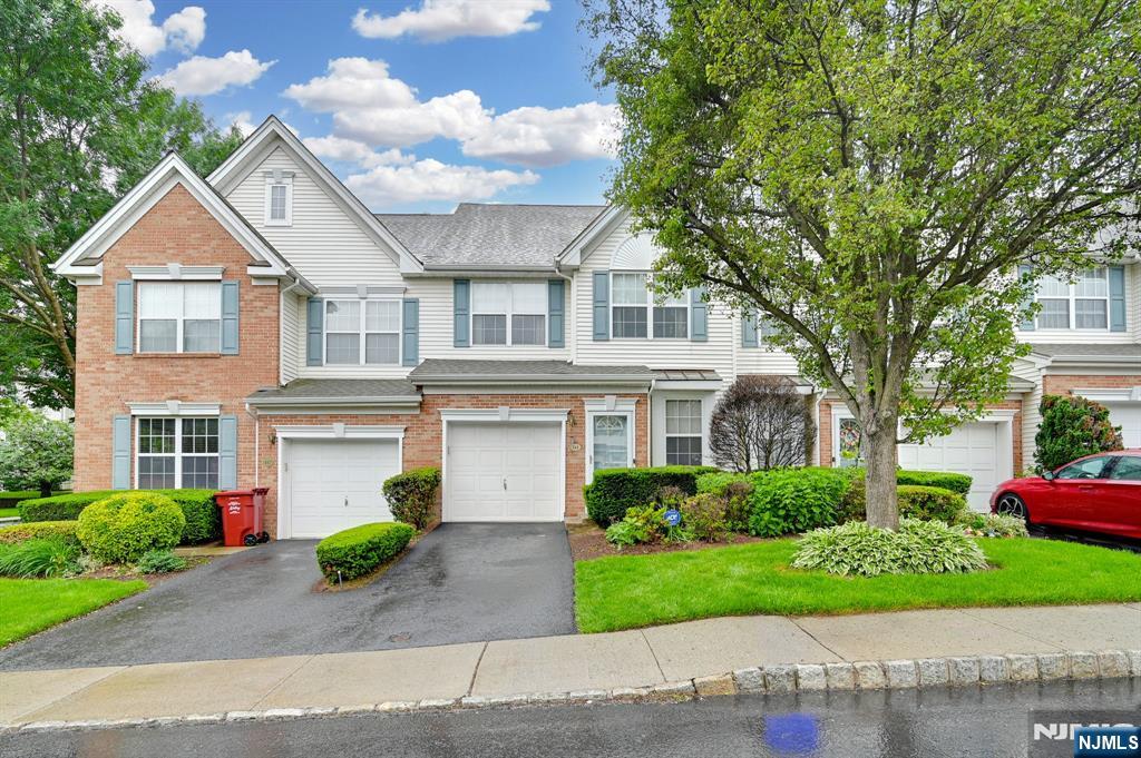 111 Cambridge Drive 1056