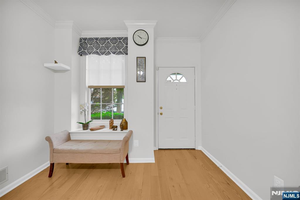 111 Cambridge Drive 1056