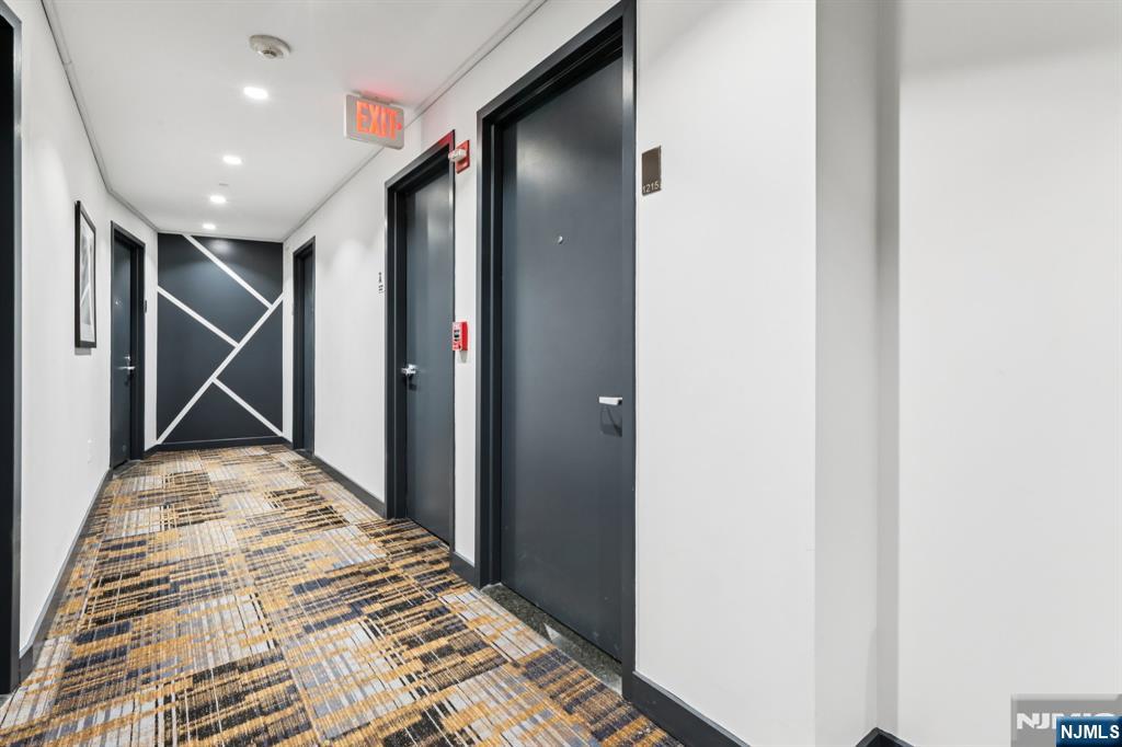 1215 Hudson Park 1215