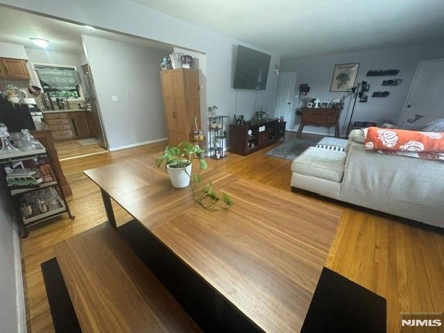 3 Colonial 3C