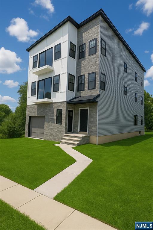 627 Thomas Boulevard