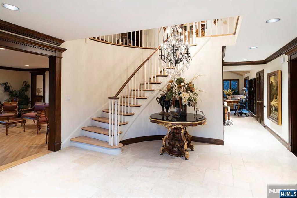 39 Springhouse Road