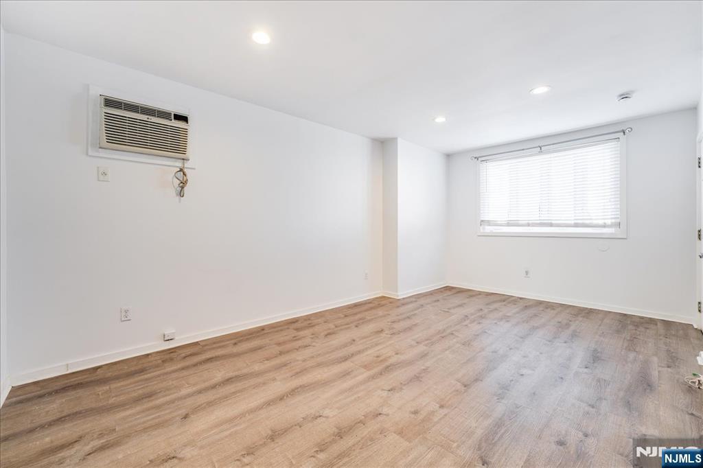 Rental Property at 411 2nd, Carlstadt, New Jersey - Bedrooms: 2 
Bathrooms: 1 
Rooms: 2  - $2,400 MO.