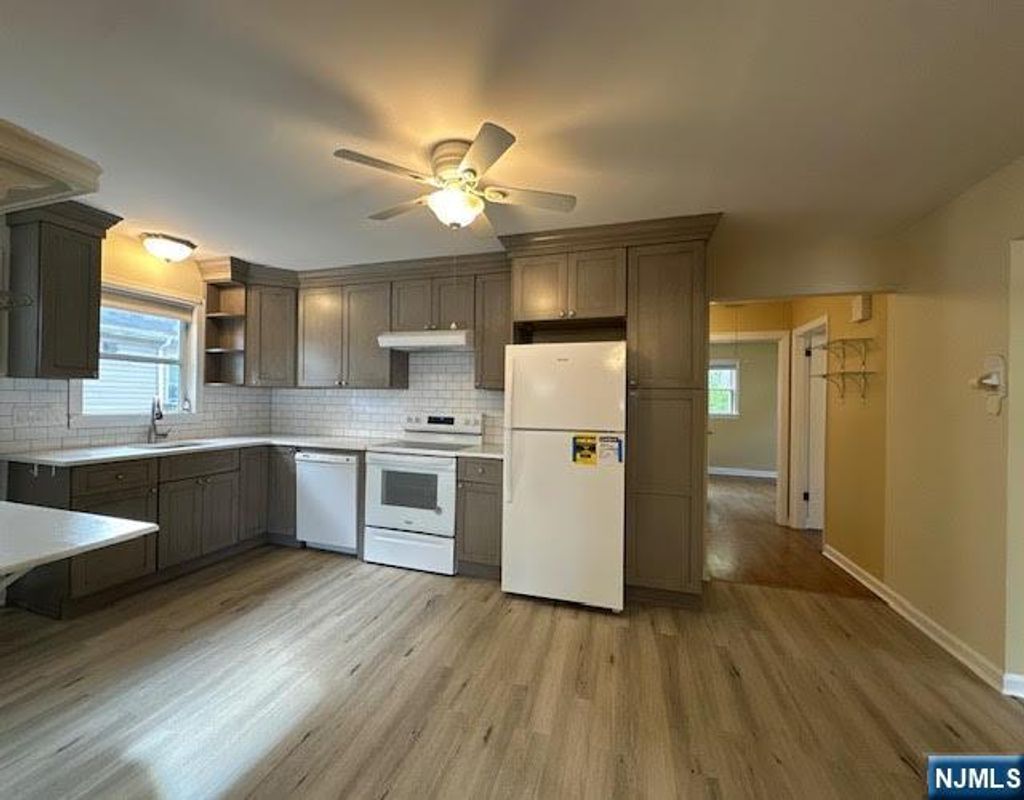 Photo of 99 Morse Avenue, Rutherford, NJ 07070 (MLS # 25035301)