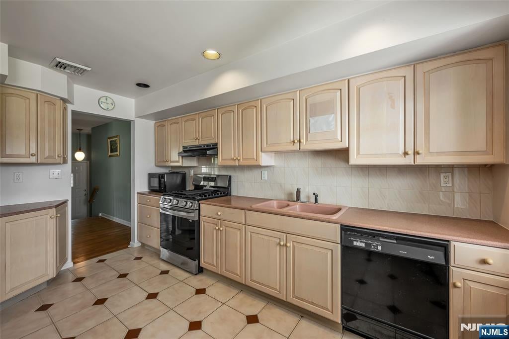 64 Tremont Terrace