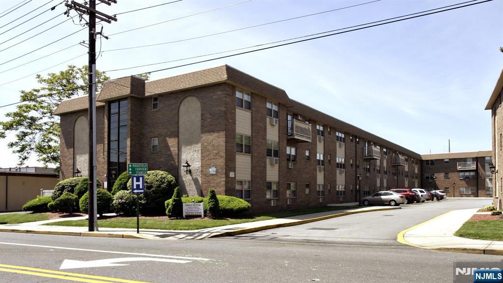 205 Bergen Turnpike 2A