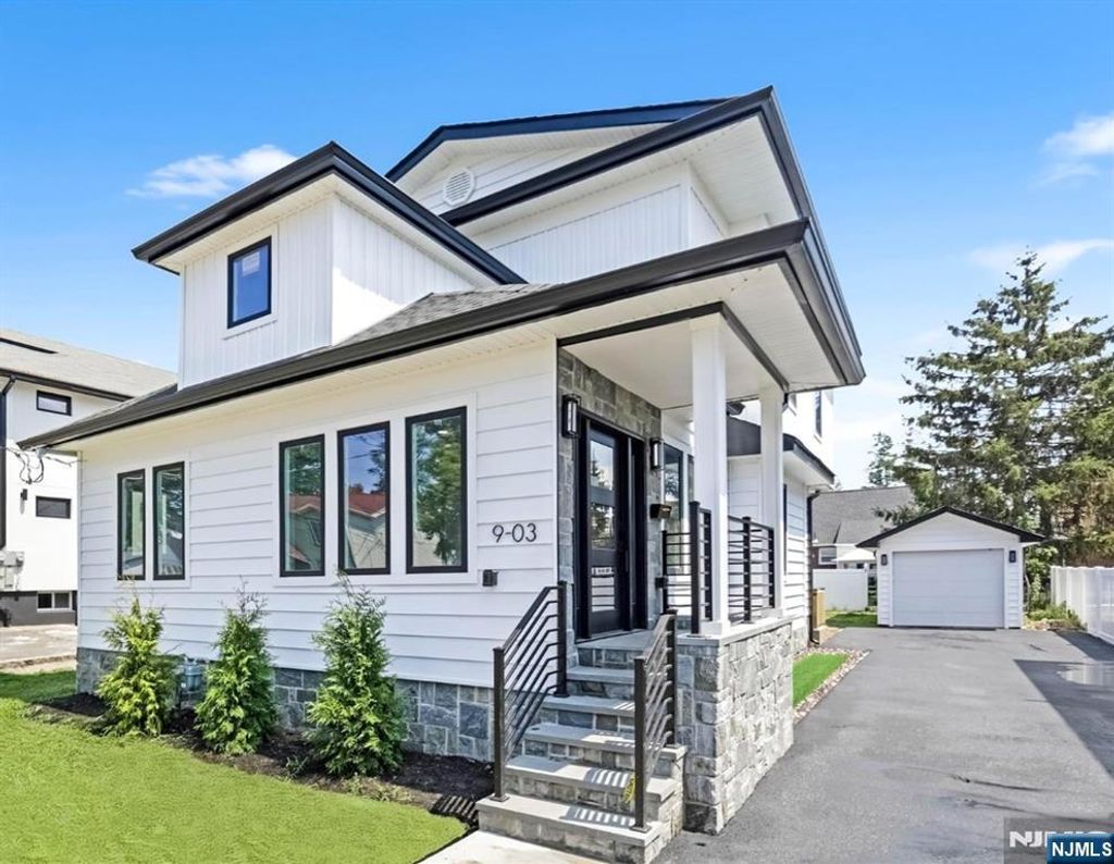 Photo of 903 5th Street, Fair Lawn, NJ 07410 (MLS # 25040567)