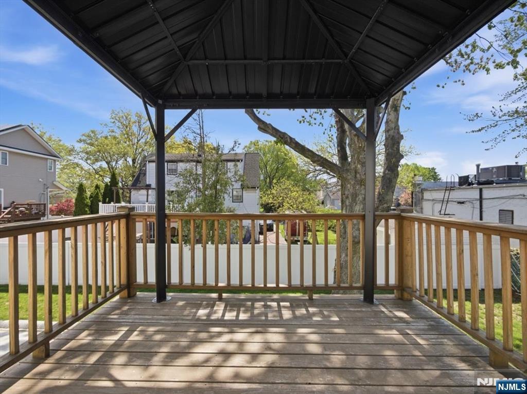 98 Moonachie Road