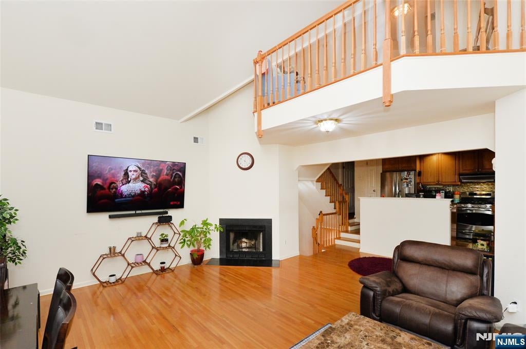 27 Tanager Court