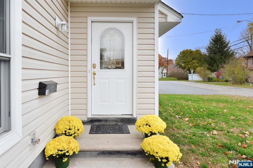 Photo of 18 Avenue A, Mahwah, NJ 07430 (MLS # 25039376)