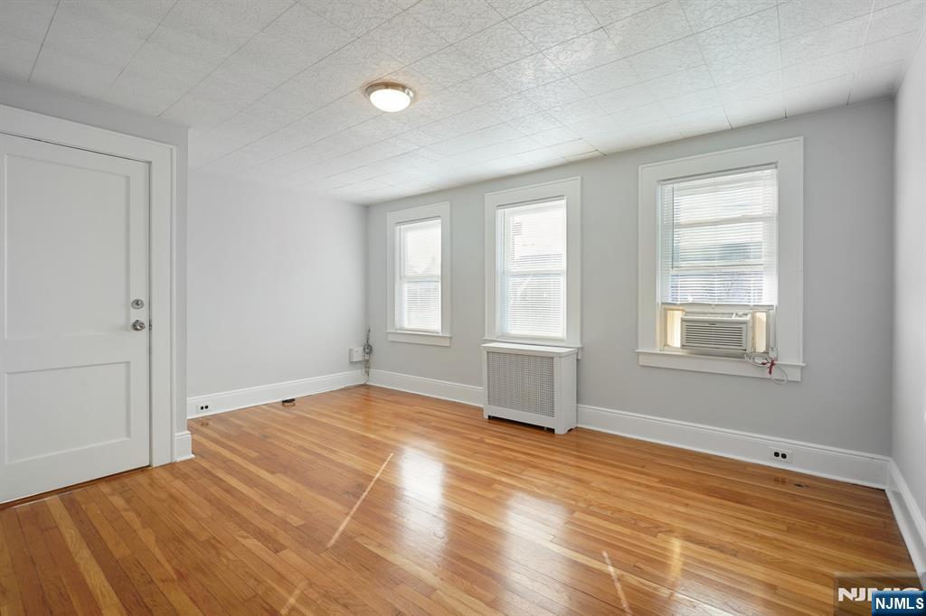 23 Meeker Place 2nd Floor