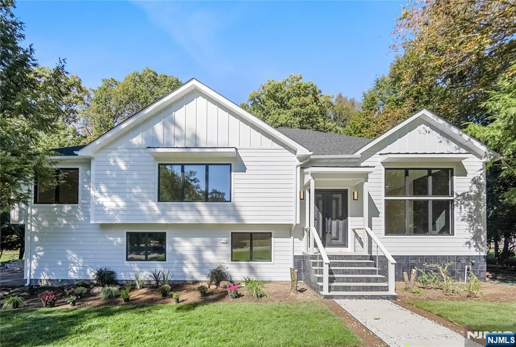 314 Meadowbrook Road