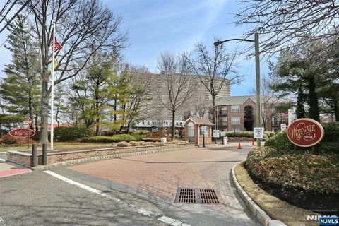 Photo of 758 Charles Ct, Fort Lee, NJ 07024 (MLS # 26012349)