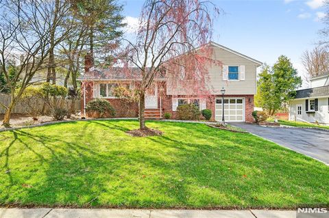 118 Harriot Avenue Harrington Park NJ 07640