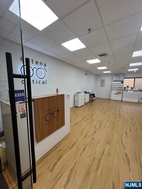 2033 Lemoine Avenue 201