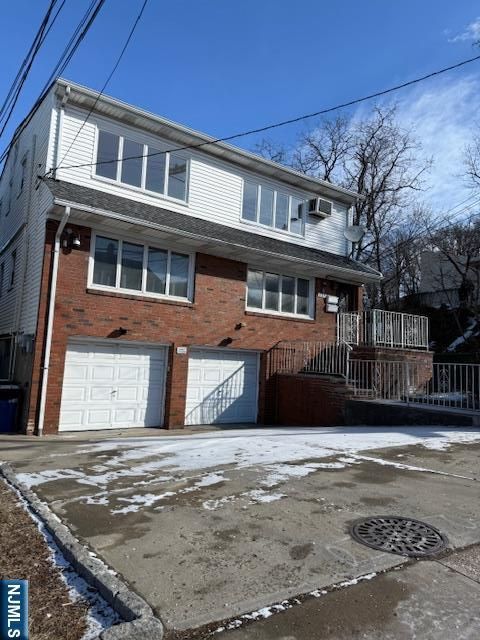 Photo of 689 Fairview Ave, Fairview, NJ 07022 (MLS # 26001687)