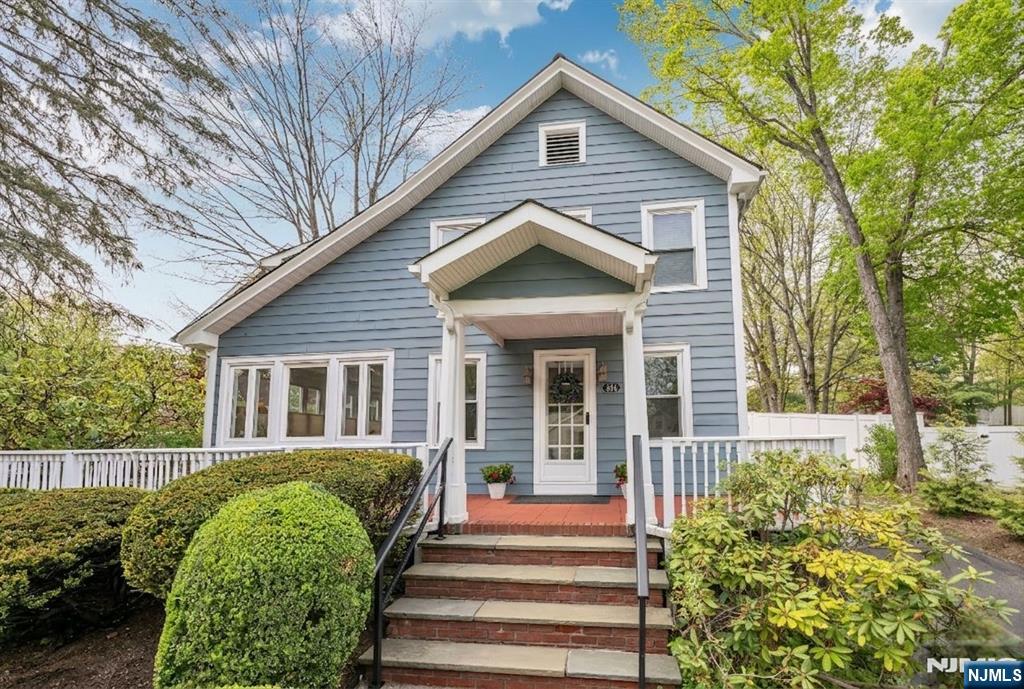 484 Pulis Avenue