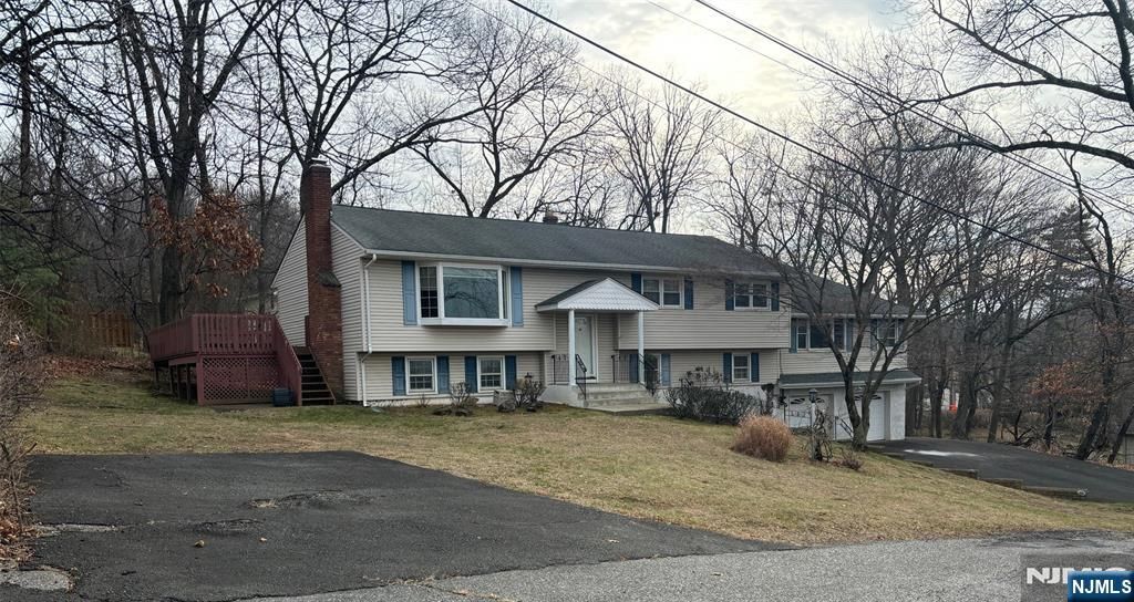 Photo of 1 Gray Terrace, Woodland Park, NJ 07424 (MLS # 25043798)