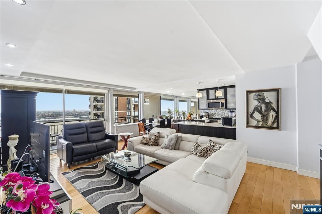 Photo of 2 Horizon Road #1205, Fort Lee, NJ 07024 (MLS # 26004392)