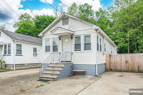 20 Park Drive, Oakland, NJ 07436 - MLS#: 25015851