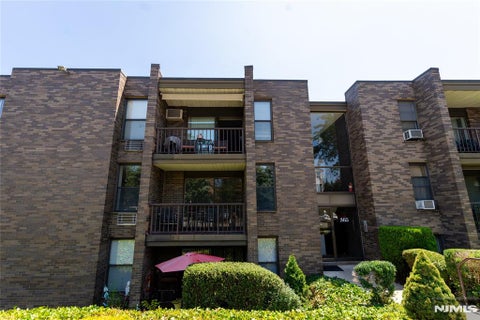 Photo of 365 River #E, Nutley, NJ 07110 (MLS # 26034831)