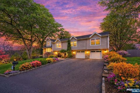 605 Gladys Court Northvale NJ 07647