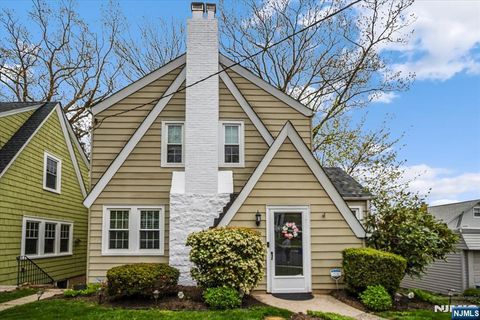 44 Oakridge Road West Orange NJ 07052