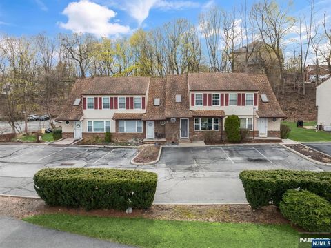 40 Wyker Road, Franklin, NJ 07416 - MLS#: 25011350