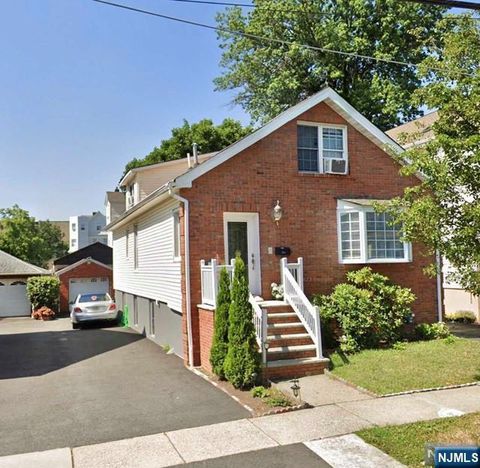 214 Columbus Place Cliffside Park NJ 07010
