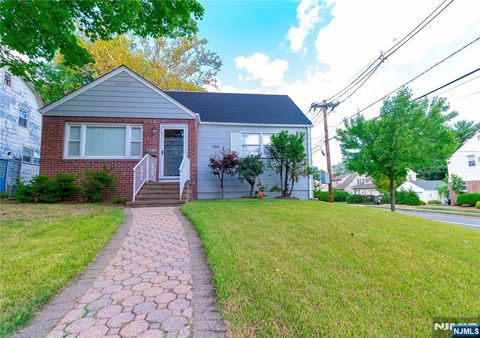 284 Continental Avenue River Edge NJ 07661