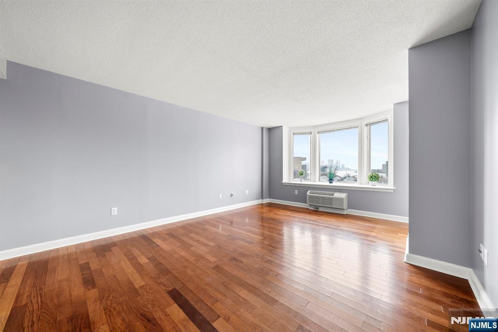 5105 City Place 5105